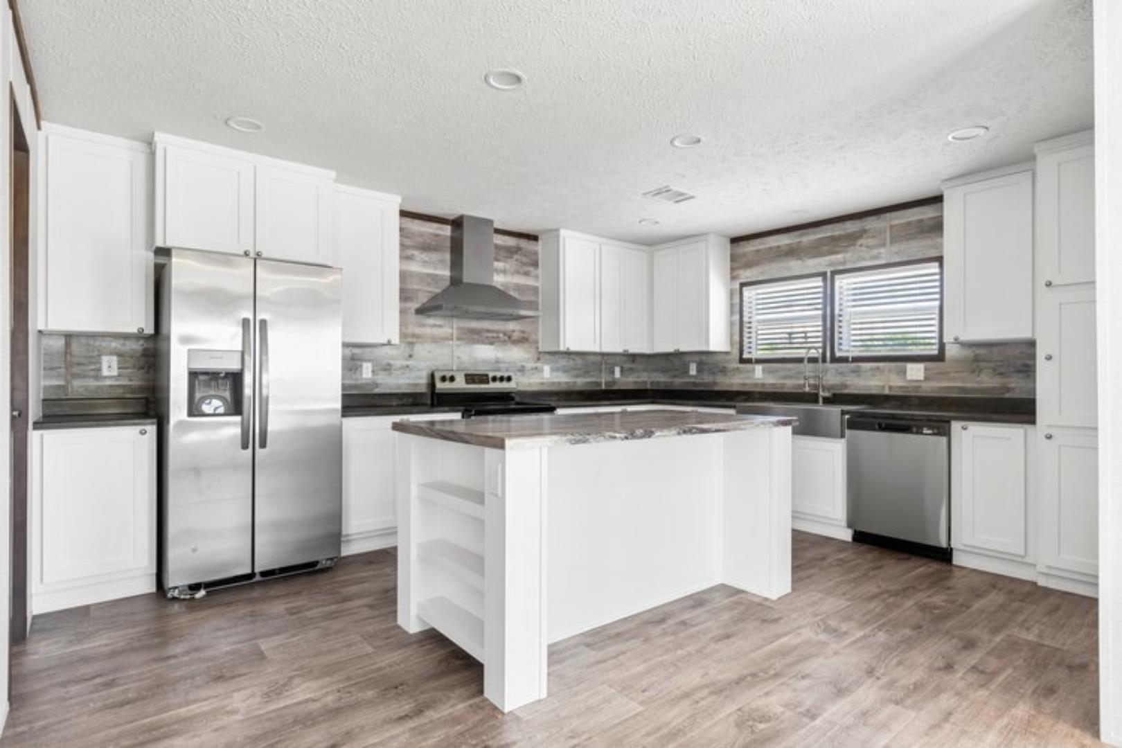 new vision The Charleston25