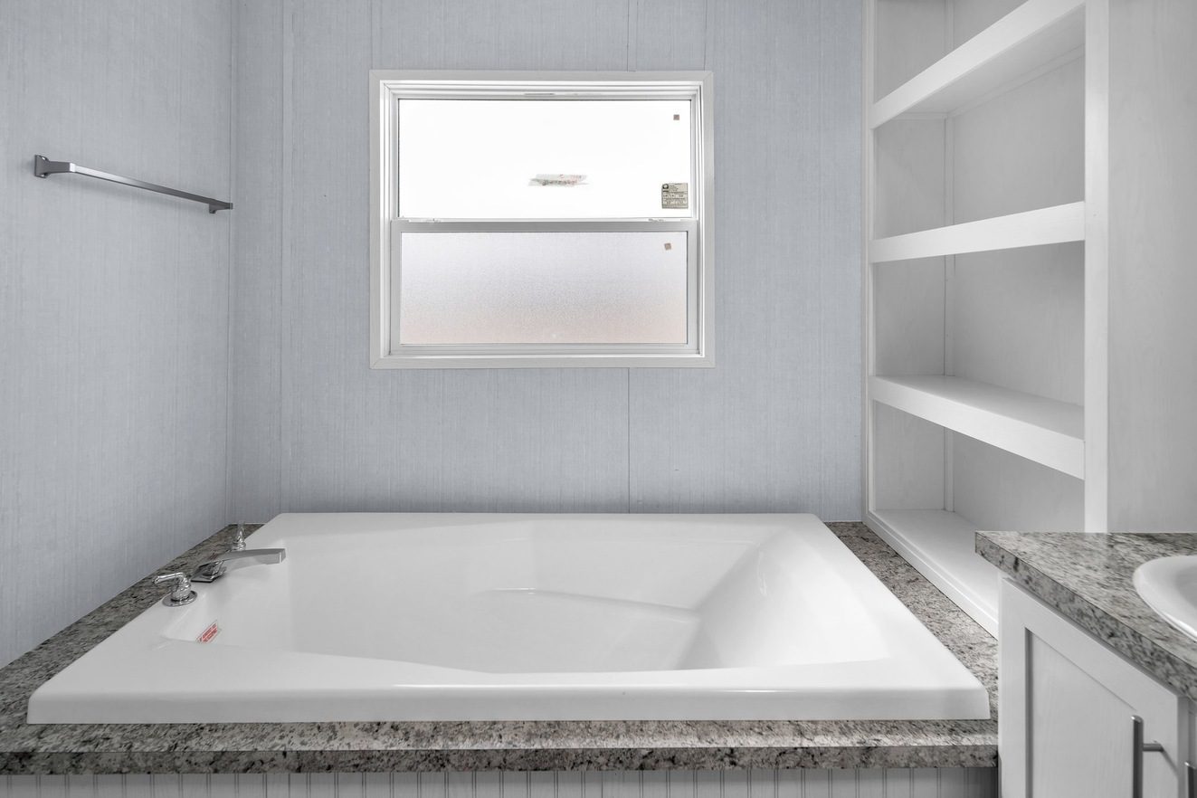 17 web or mls dsc00699 1677078783174 1323 12