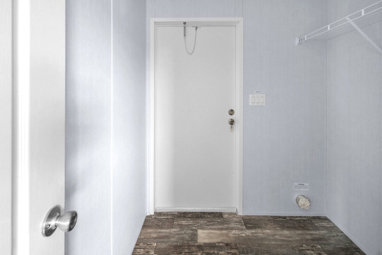 22 web or mls dsc00718 1677078856947 1323 12