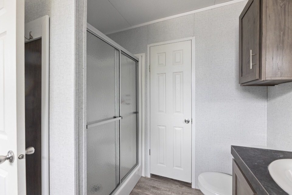 24 fw 240 pinnacle 16763p bath 004 web 1714493550009 960 12