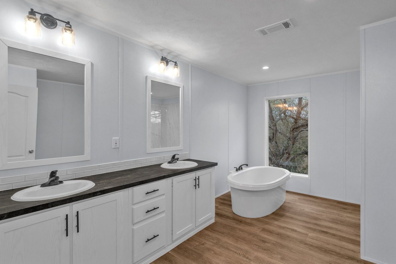 20 web or mls dsc02276 1702670463732 1323 12