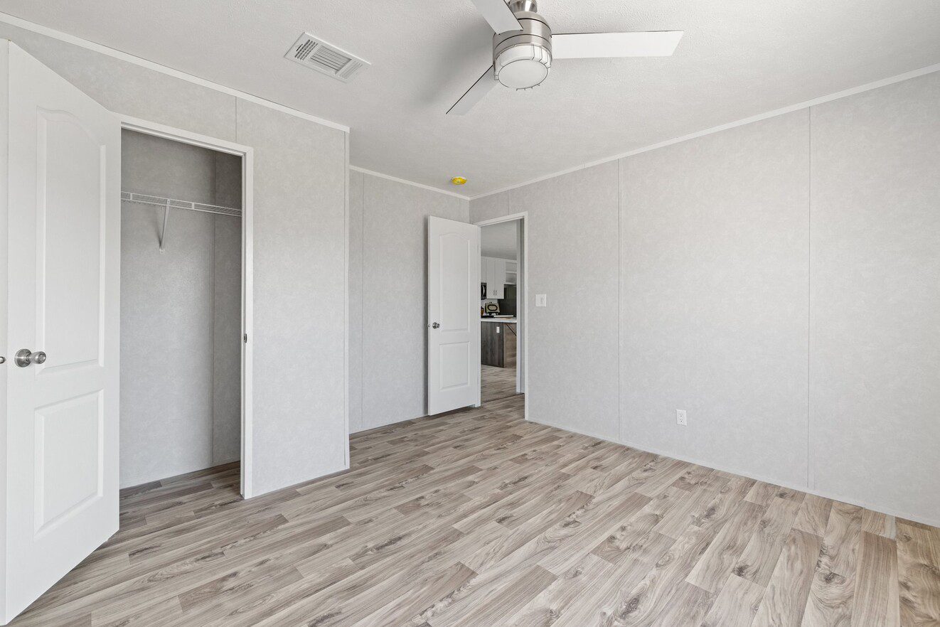 79 web or mls 17325 camino real 1747427541313 1323 12