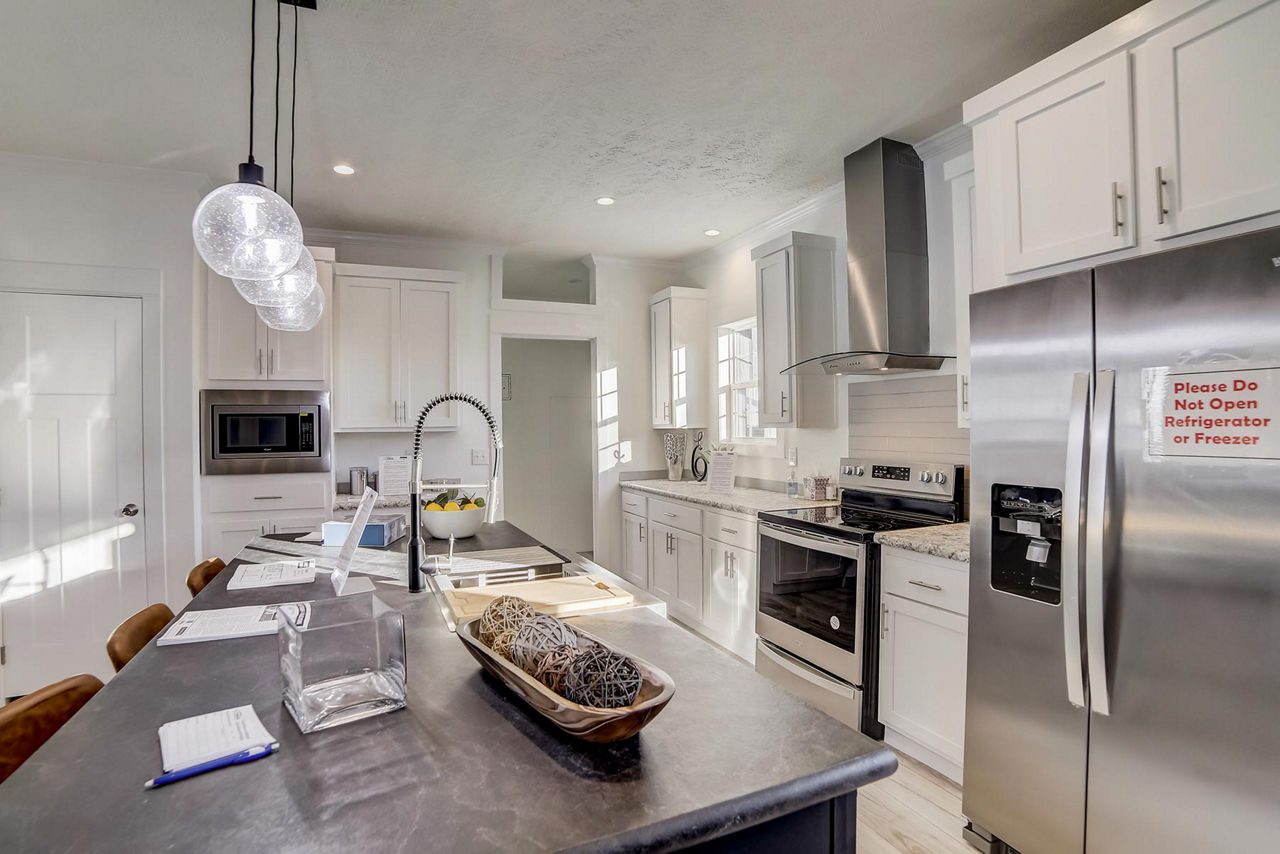 Ironclad 3260 Kitchen 1