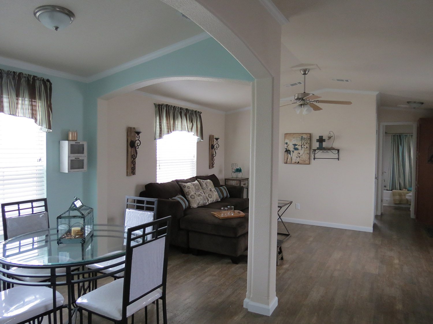 cimarron classic 1202 dining living room