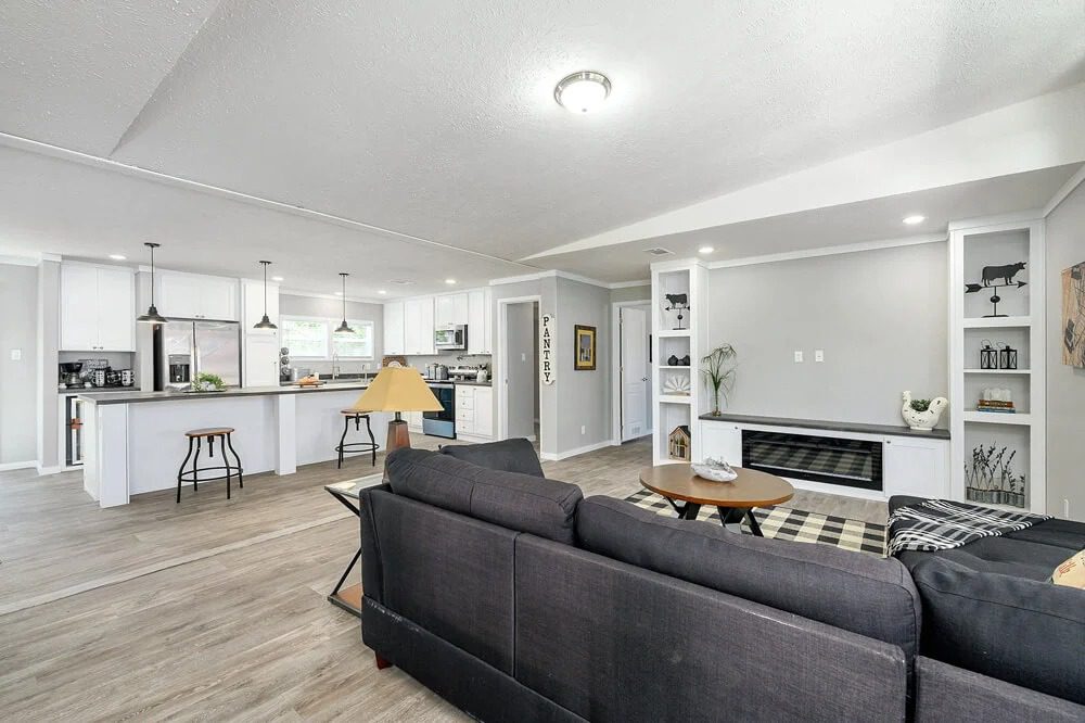 imgi 10 Big Josh 8 1