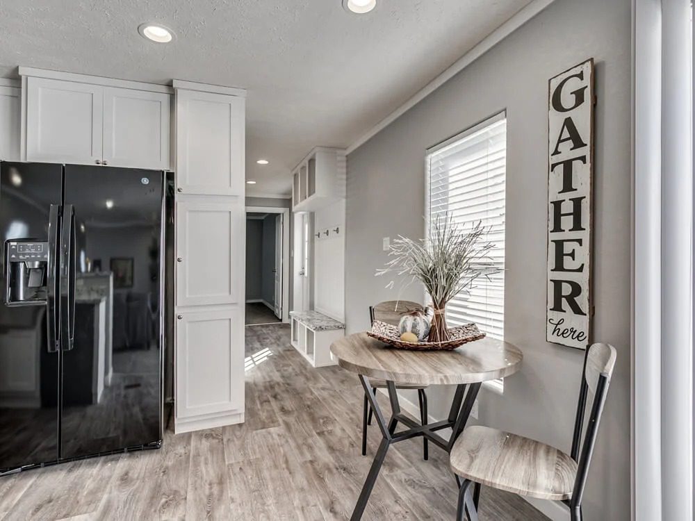 imgi 25 Big Bo 15.jpg SMALL