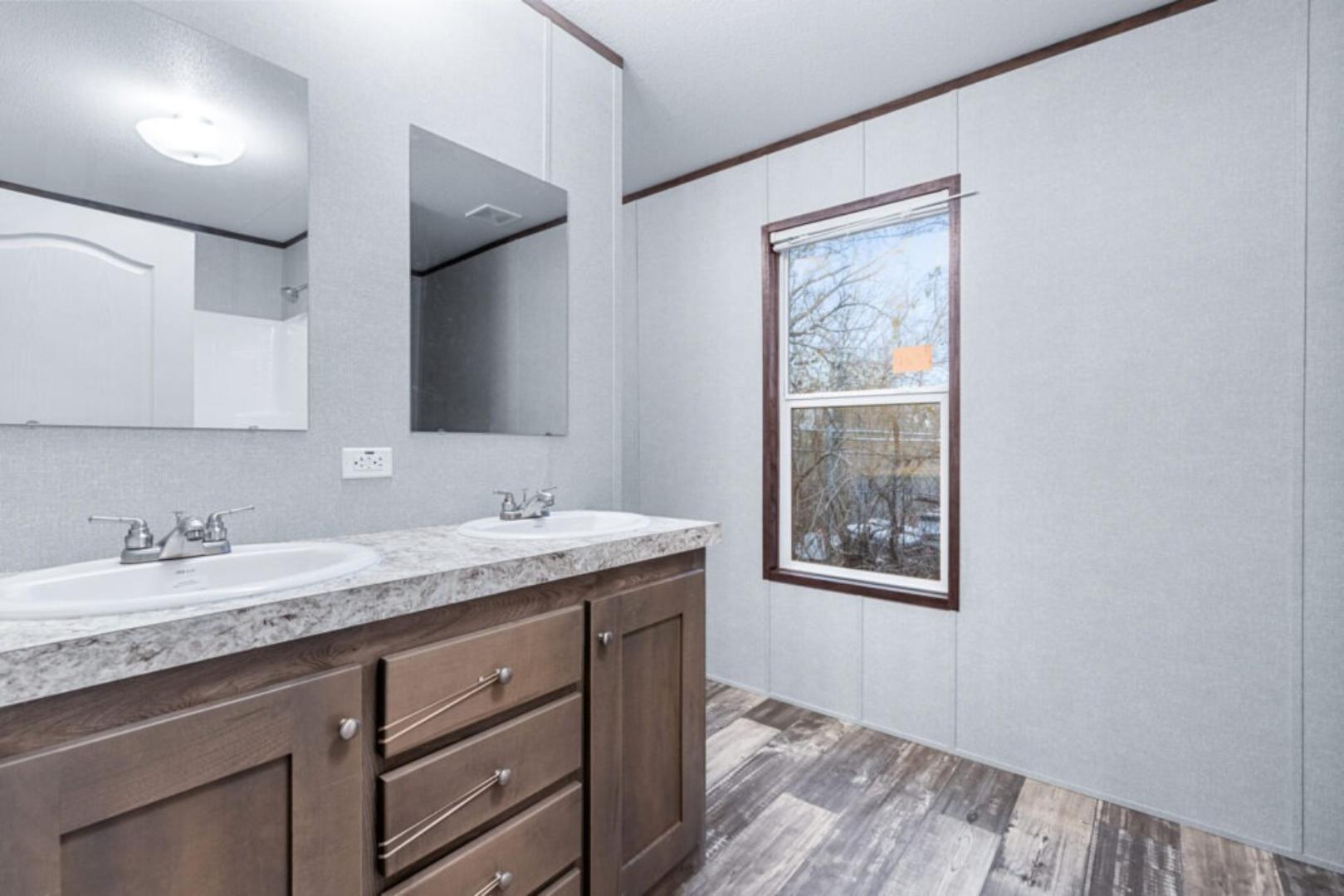 imgi 34 IMG 3410 copy 1024x683