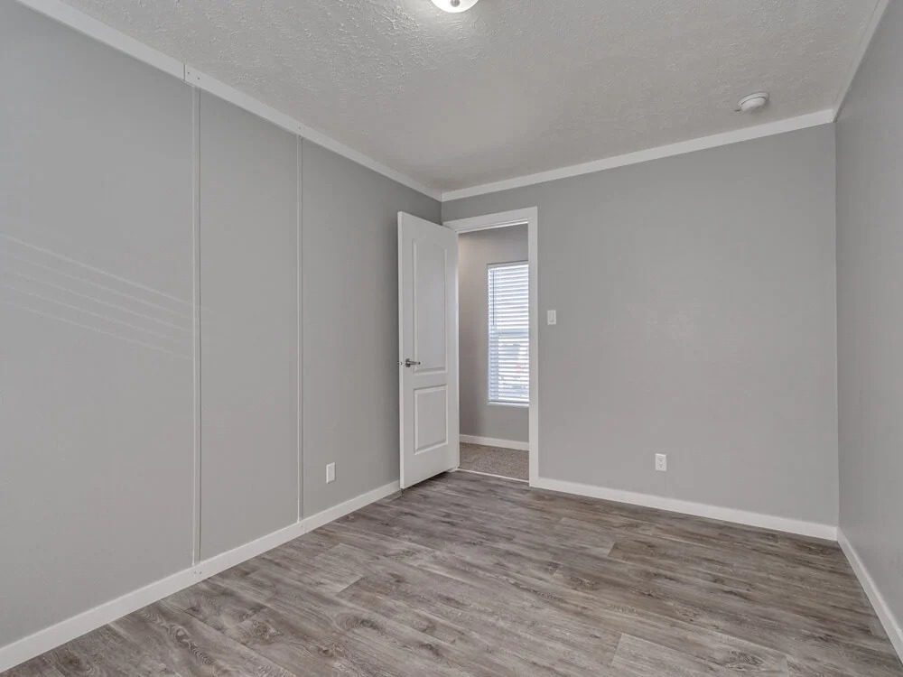 imgi 35 Big Bo 26.jpg SMALL