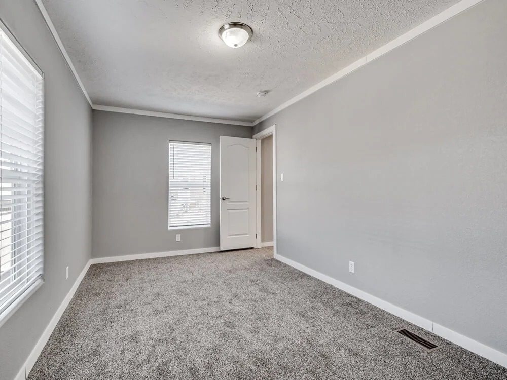 imgi 39 Big Bo 30.jpg SMALL