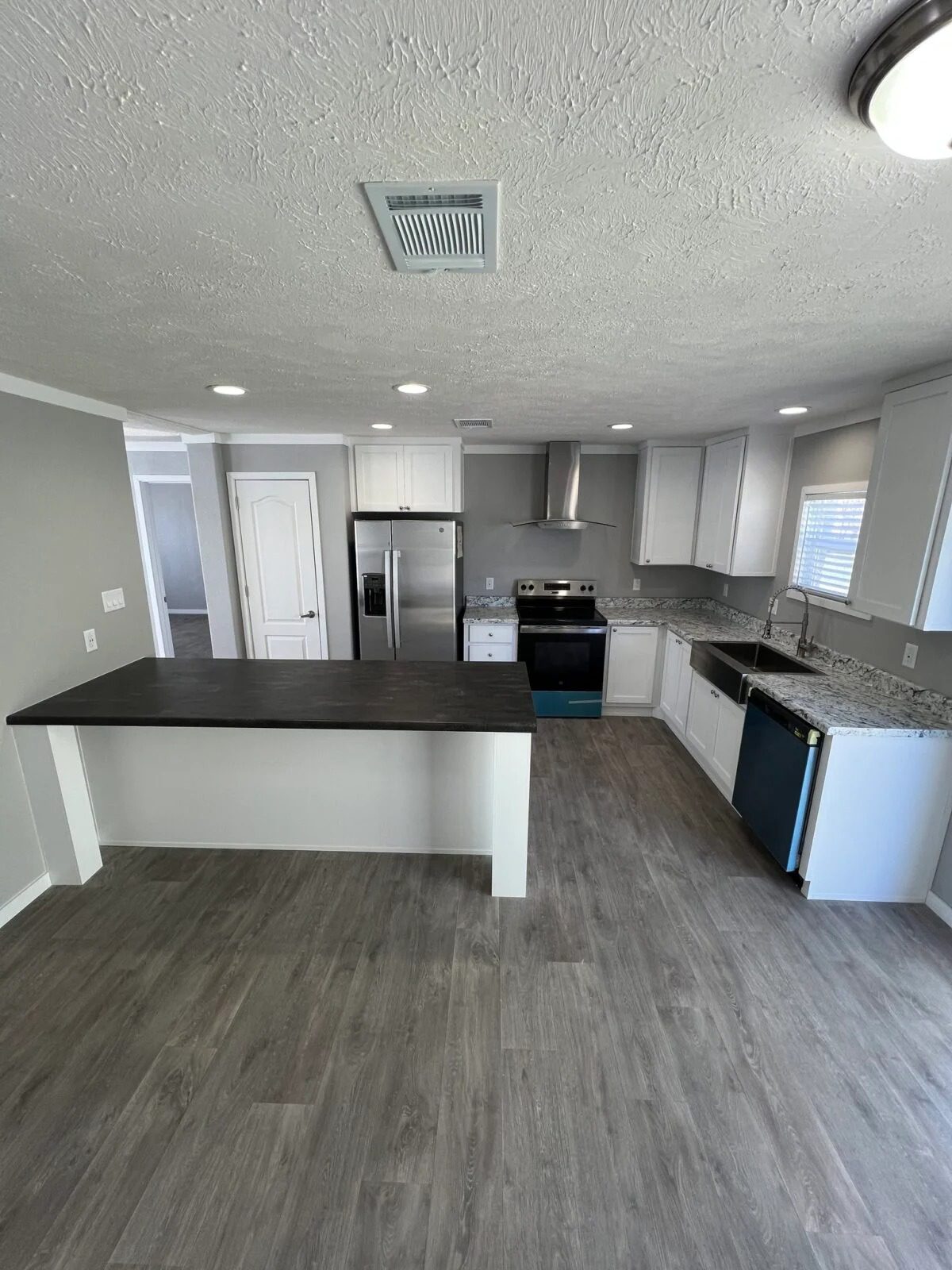 imgi 47 suite sara republic 4 1200x1600