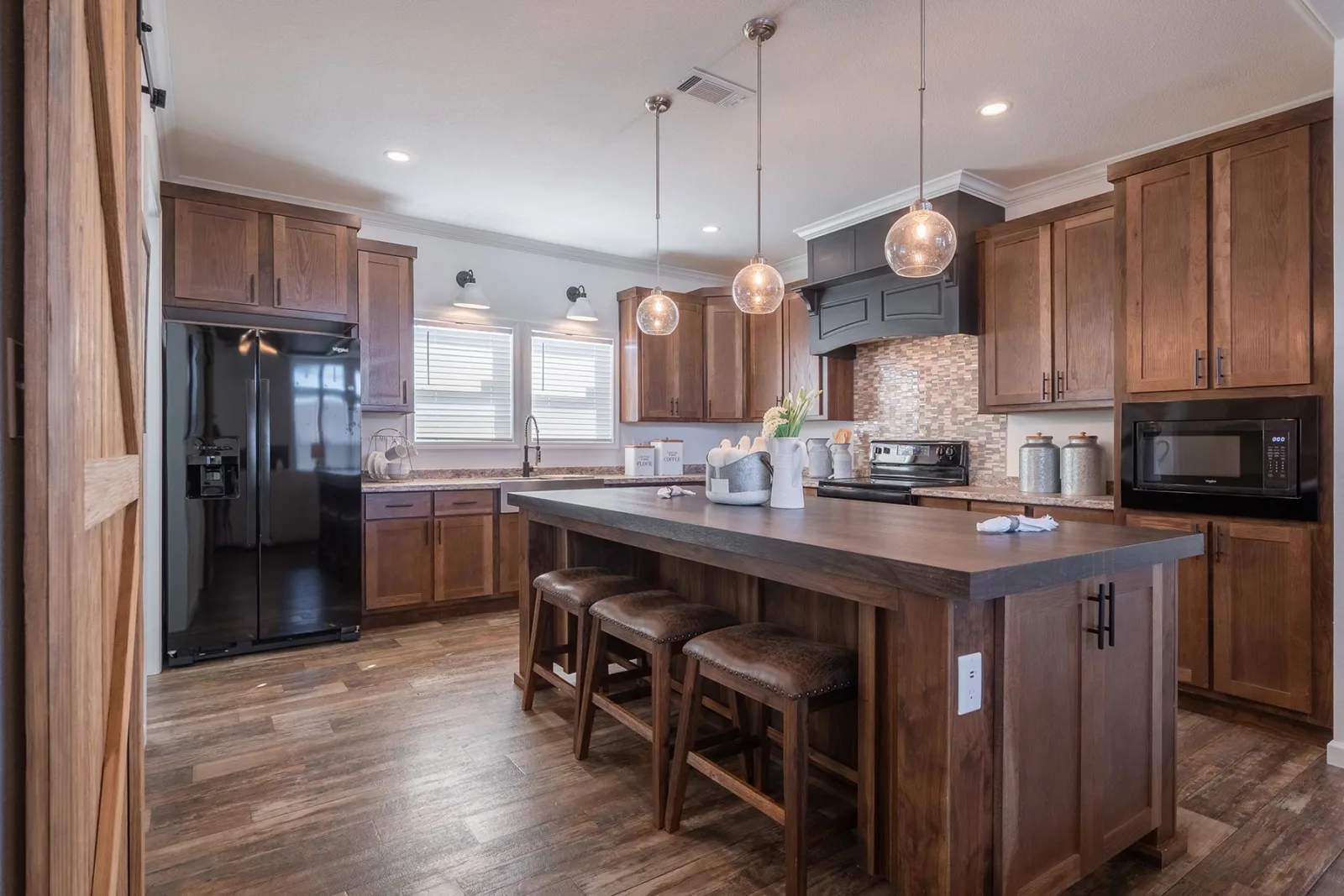 Innovation 3276N Kitchen 1