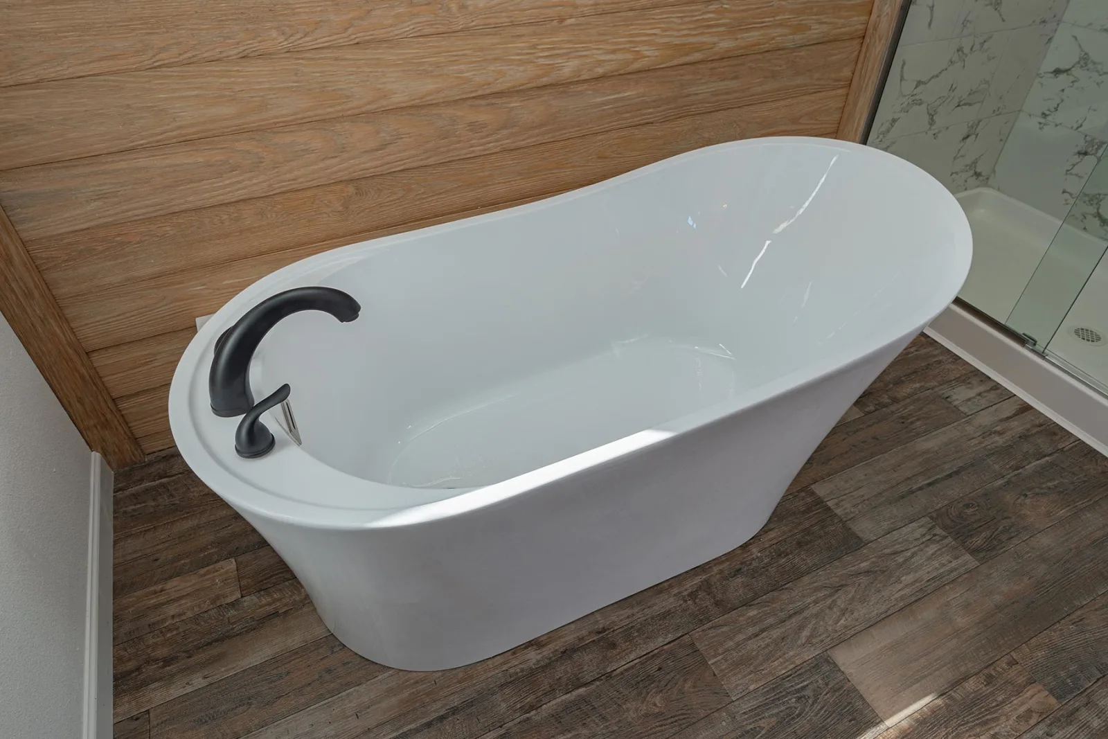 Innovation 3276N Master Bath 14